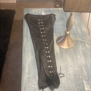 Black Lace-Up Corset